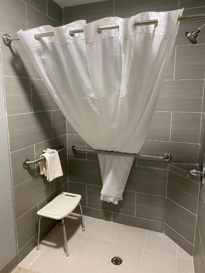 Americinn By Wyndham Williamsburg 外观 照片