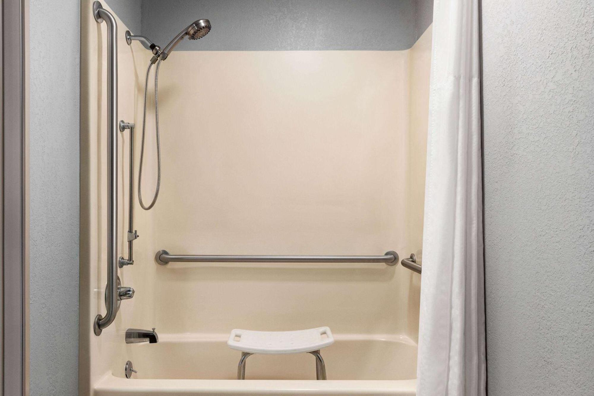Americinn By Wyndham Williamsburg 外观 照片